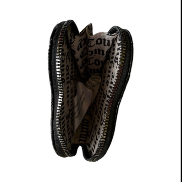 Juicy Couture Liquorice Upgrade U Heart Zip Around Wristlet Wallet Black NEW - Picture 2 of 4
